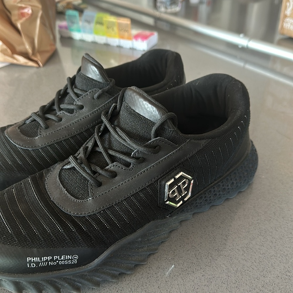 PhillipPlein sneakers worn once inside